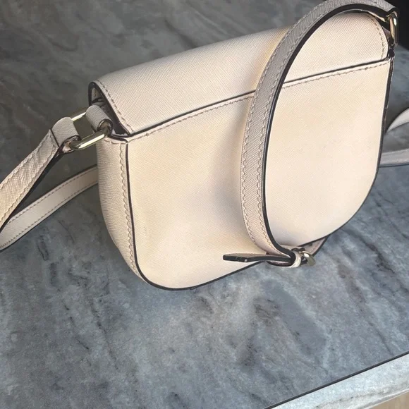 kate spade Small Saffiano Crossbody in Light Pink - Picture 2 of 6